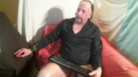 Snapshot of showncumwithme55 chatting on February 14, 11:29 am showncumwithme55 online show from February 14, 11:29 am