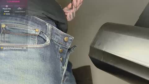 showofjay online show from November 12, 12:33 am