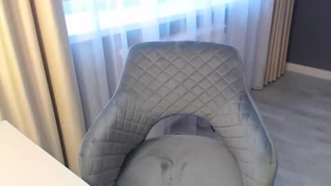 Snapshot of shy_26 chatting on January 2, 9:11 am shy_26 online show from January 2, 9:11 am