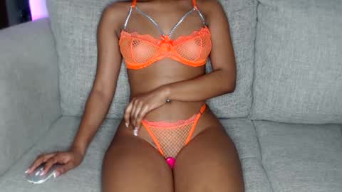 Sheril  online show from July 9, 1:42 am