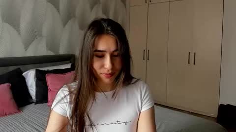 Mika online show from March 22, 4:05 am