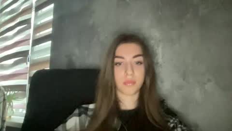 Snapshot of shy_cute07 chatting on November 12, 1:22 pm shy_cute07 online show from November 12, 1:22 pm