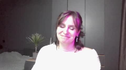 Snapshot of shy_miracle chatting on March 31, 6:52 pm shy_miracle online show from March 31, 6:52 pm