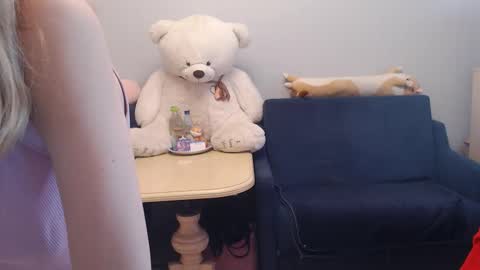 Snapshot of shy_moony chatting on February 3, 2:44 pm just Alex online show from February 3, 2:44 pm