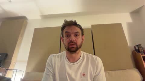 Snapshot of shyb35 chatting on October 8, 3:15 am shyb35 online show from October 8, 3:15 am