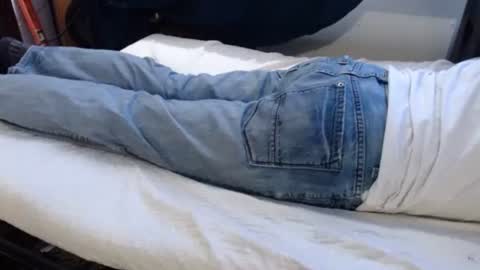 Snapshot of shyboyfu chatting on November 17, 5:19 pm Funtimes online show from November 17, 5:19 pm