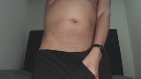 Snapshot of shyguy0401xx chatting on May 2, 7:30 pm ShyGuy0401xx online show from May 2, 7:30 pm