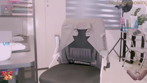 shyn_22 online show from December 15, 4:50 am