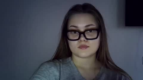 shynesssi online show from February 9, 6:11 am