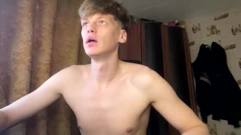 Snapshot of shyredstar chatting on December 18, 10:21 am Tom and Betty online show from December 18, 10:21 am