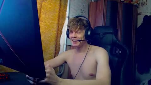 Tom and Betty online show from February 20, 6:26 am