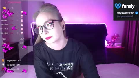 shysweetrish online show from October 7, 1:58 am