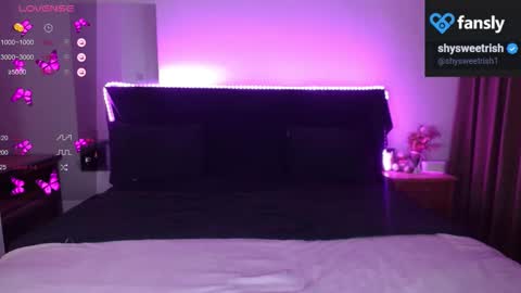shysweetrish online show from October 10, 11:48 pm