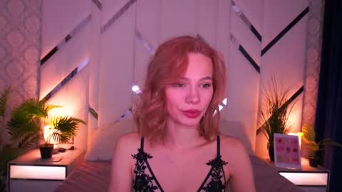 shyysiren online show from January 14, 8:31 am