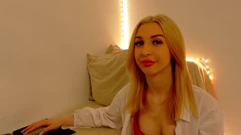 Anastasia online show from December 4, 6:01 am