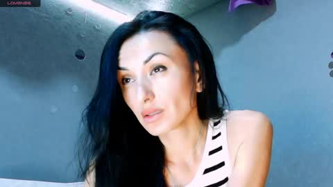 Snapshot of siaconna chatting on July 20, 7:11 am Siaconna online show from July 20, 7:11 am