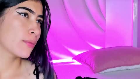 Siara and Zoe tattoo online show from May 15, 11:34 pm