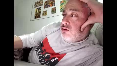 Snapshot of sibemolx chatting on March 11, 11:48 pm sibemolx online show from March 11, 11:48 pm