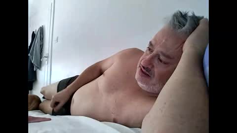 Snapshot of sibemolx chatting on September 18, 1:13 pm sibemolx online show from September 18, 1:13 pm