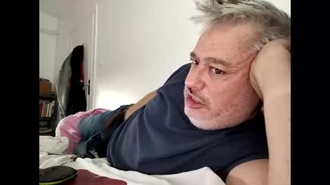 Snapshot of sibemolx chatting on October 22, 5:13 pm sibemolx online show from October 22, 5:13 pm