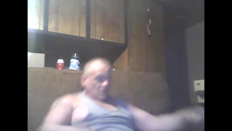 Snapshot of sickone6669947170 chatting on March 24, 5:45 am Bill online show from March 24, 5:45 am