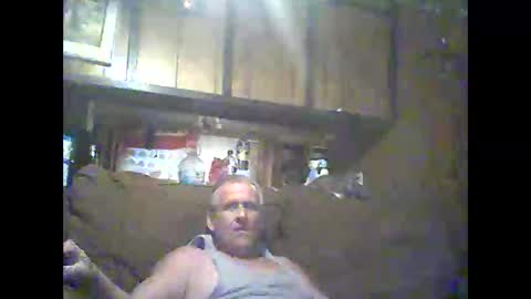 Snapshot of sickone6669947170 chatting on May 18, 11:21 pm Bill online show from May 18, 11:21 pm