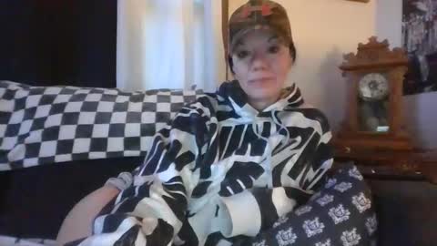 Mrs. St. Patrickk online show from November 28, 2:53 pm