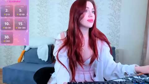Snapshot of sidny_blush chatting on July 14, 2:38 am Sidny online show from July 14, 2:38 am