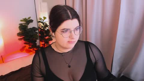 Snapshot of siena_aa chatting on May 22, 7:52 pm Siena online show from May 22, 7:52 pm