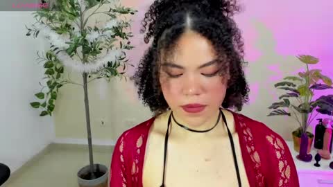 Vaiolet online show from April 14, 3:18 pm