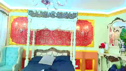 SinnaDark online show from May 9, 11:04 am