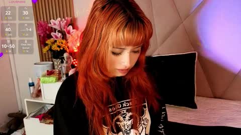 Sienna Desieree online show from March 8, 5:33 am