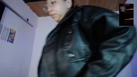 Sienna online show from February 14, 12:13 pm