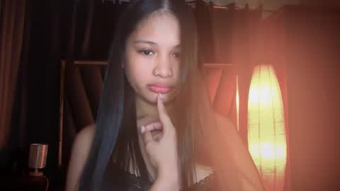 Belle online show from March 3, 6:25 pm