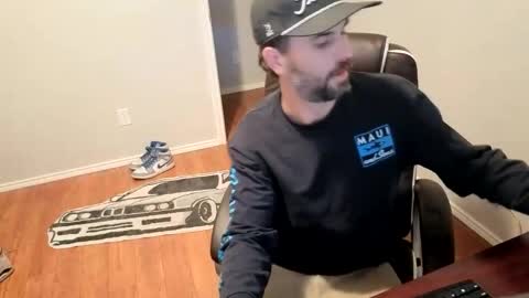 Snapshot of sigmaslayer chatting on November 11, 3:56 pm sigmaslayer online show from November 11, 3:56 pm