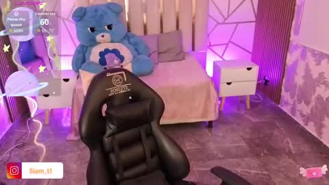 Siiam Tay online show from September 28, 2:50 am