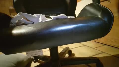 Snapshot of silented7 chatting on February 22, 12:05 am silented7 online show from February 22, 12:05 am