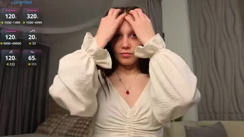 Snapshot of silk_riddle chatting on April 17, 3:59 pm Sofia online show from April 17, 3:59 pm