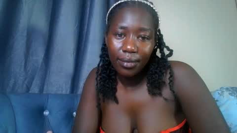 Snapshot of silky_aura chatting on May 29, 7:50 am Memoo online show from May 29, 7:50 am