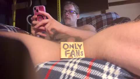 Snapshot of sillydillynewfie chatting on July 13, 4:59 am Silly Dilly Newfie online show from July 13, 4:59 am