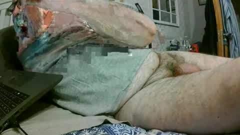 sillyoldman45221063 online show from May 15, 10:50 pm