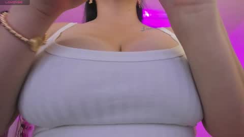 SIlvana  online show from May 30, 12:57 pm