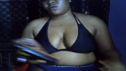 Snapshot of silver_baby06 chatting on February 6, 10:35 pm silver baby06 online show from February 6, 10:35 pm