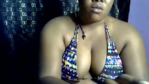 Snapshot of silver_baby06 chatting on February 16, 11:39 am silver baby06 online show from February 16, 11:39 am