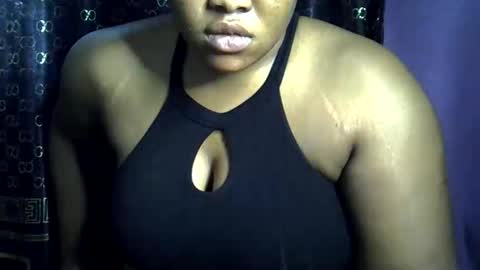 Snapshot of silver_baby06 chatting on February 20, 12:16 pm silver baby06 online show from February 20, 12:16 pm