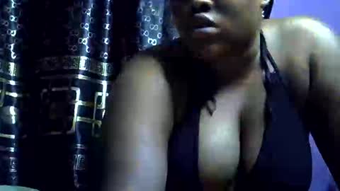 Snapshot of silver_baby06 chatting on February 24, 6:50 pm silver baby06 online show from February 24, 6:50 pm