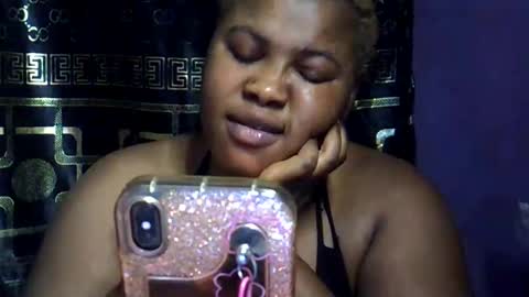 Snapshot of silver_baby06 chatting on February 26, 1:04 am silver baby06 online show from February 26, 1:04 am