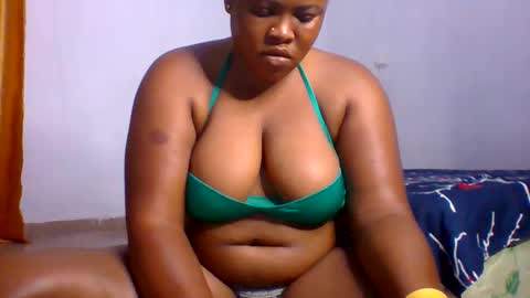 Snapshot of silver_baby06 chatting on May 21, 7:32 pm silver baby06 online show from May 21, 7:32 pm