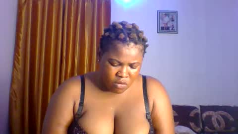 Snapshot of silver_baby06 chatting on May 31, 10:22 pm silver baby06 online show from May 31, 10:22 pm