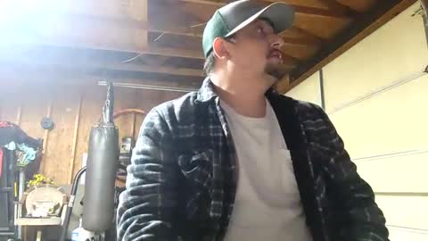 Snapshot of silverfox706 chatting on December 22, 2:17 am Jay  Silverfox706 online show from December 22, 2:17 am